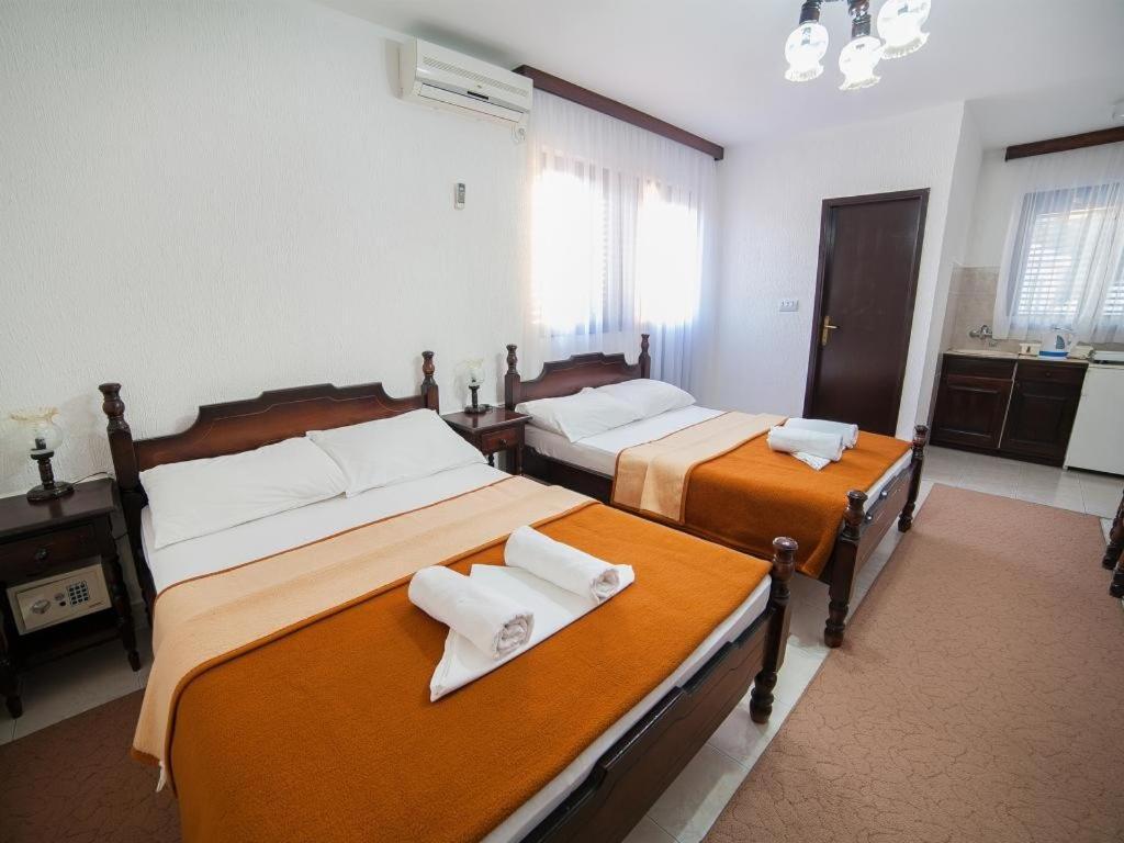 Guest House 4M Petrovac Номер фото