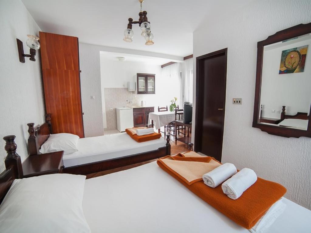Guest House 4M Petrovac Номер фото