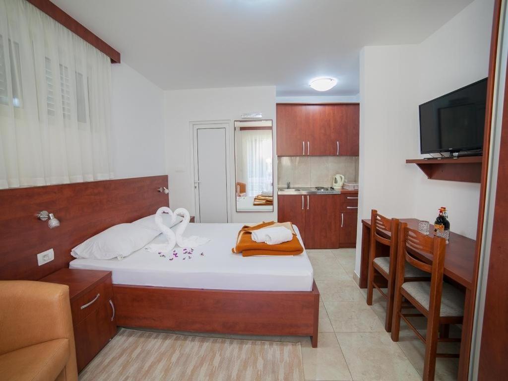 Guest House 4M Petrovac Номер фото