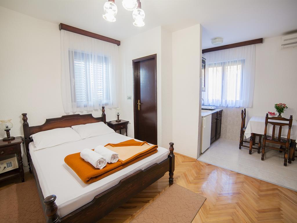 Guest House 4M Petrovac Номер фото