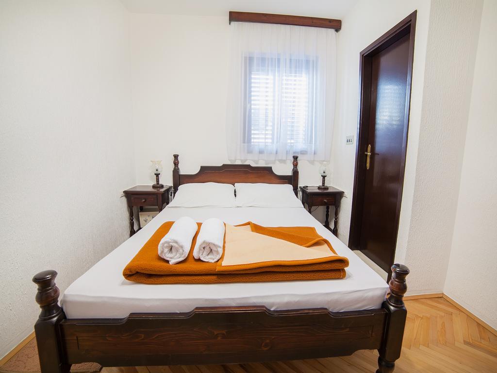 Guest House 4M Petrovac Номер фото