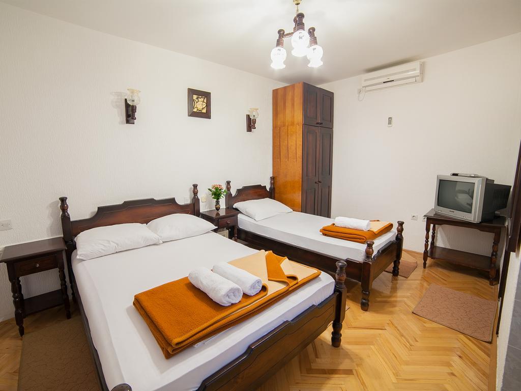 Guest House 4M Petrovac Номер фото